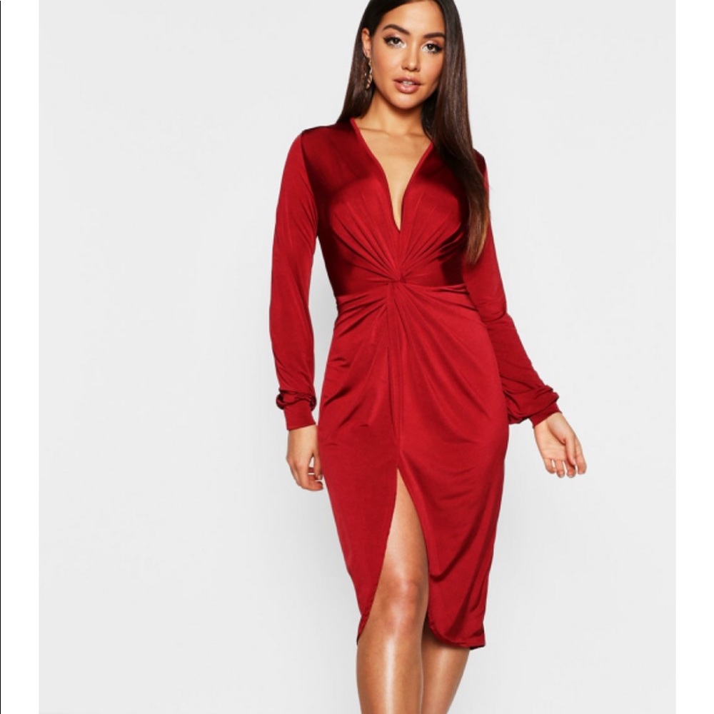 Beautiful wrap plunge dress